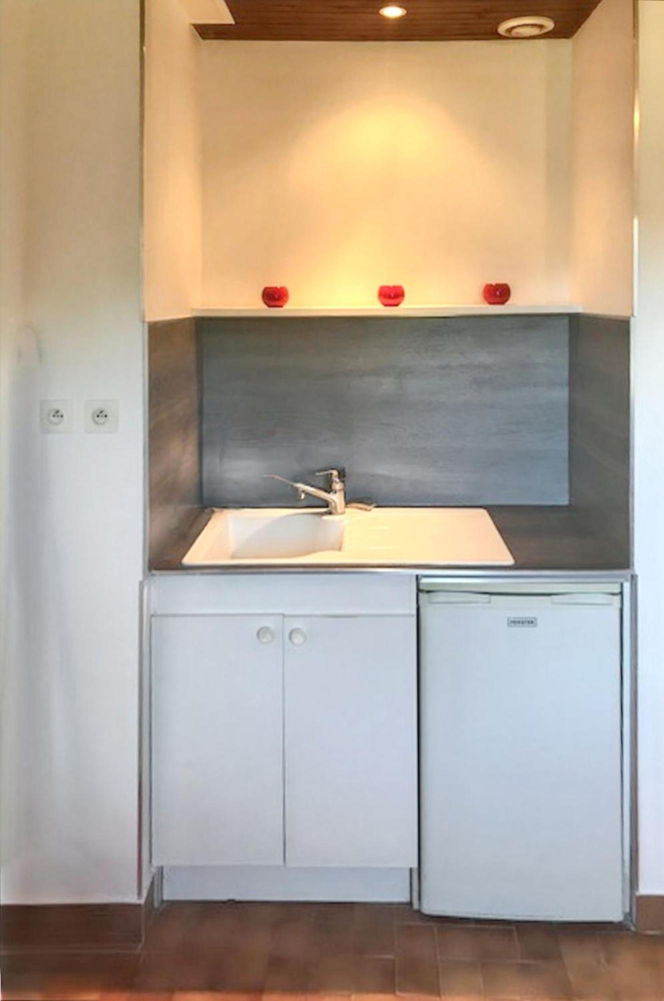 Charmante Maison A Mouterre-Silly Avec Jardin Et Terrasse Luaran gambar